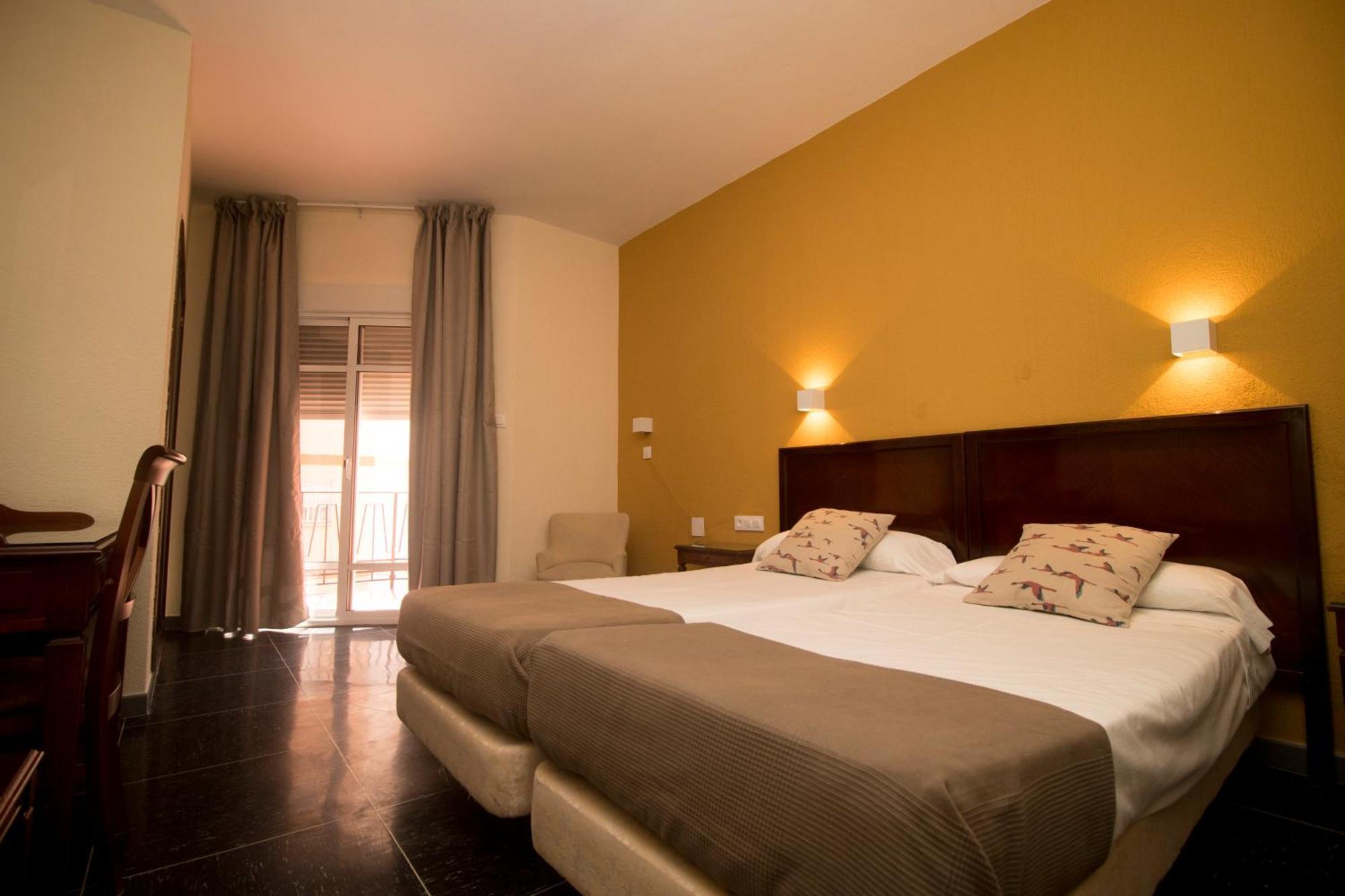 Hotel Caribe Rota Buitenkant foto